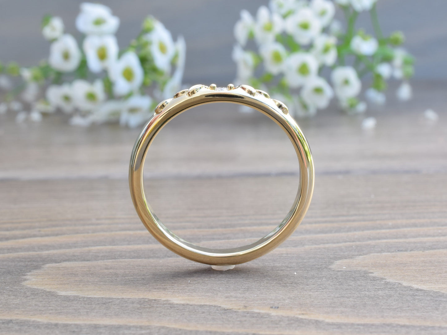 Leaves and Diamond Domed Ring