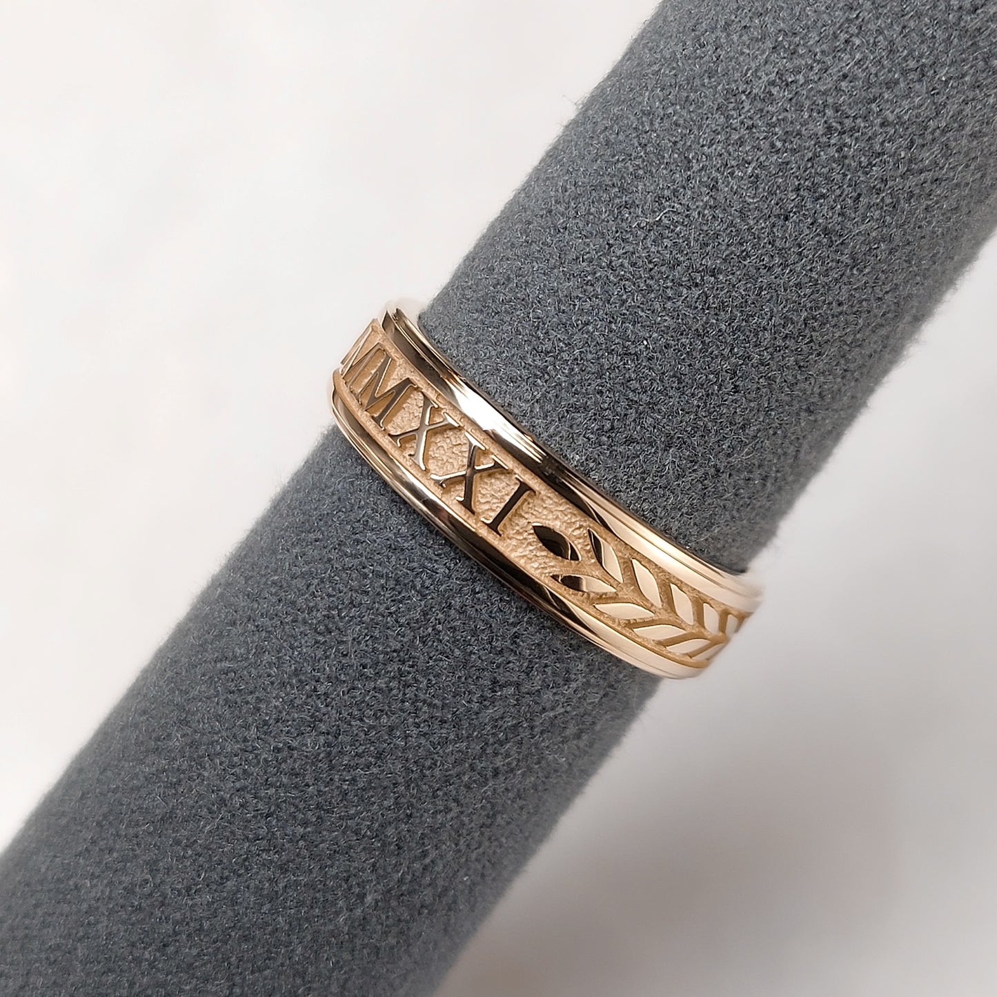 Graduation Ring with Stepped Edge, Rose Gold
