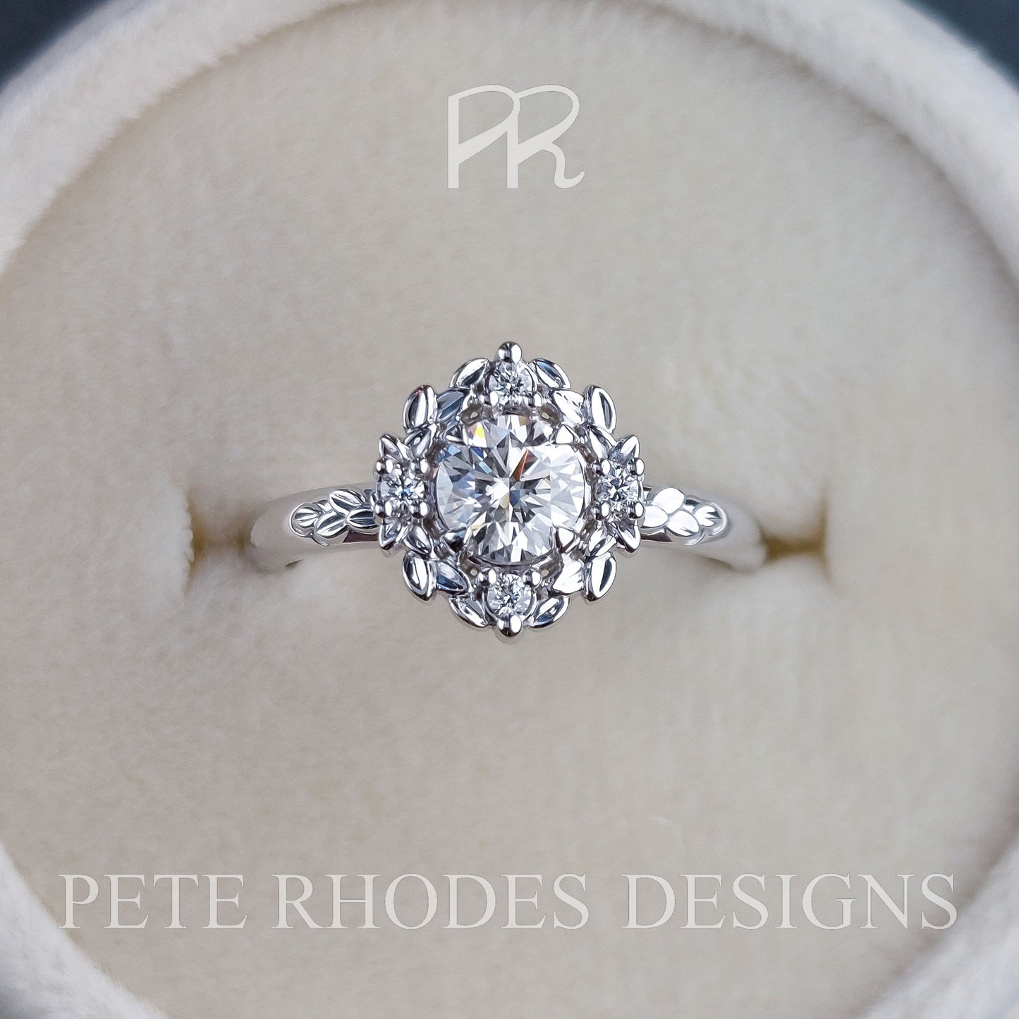 Leaf Halo with Round Charles and Colvard Moissanite - LA FEUILLUE