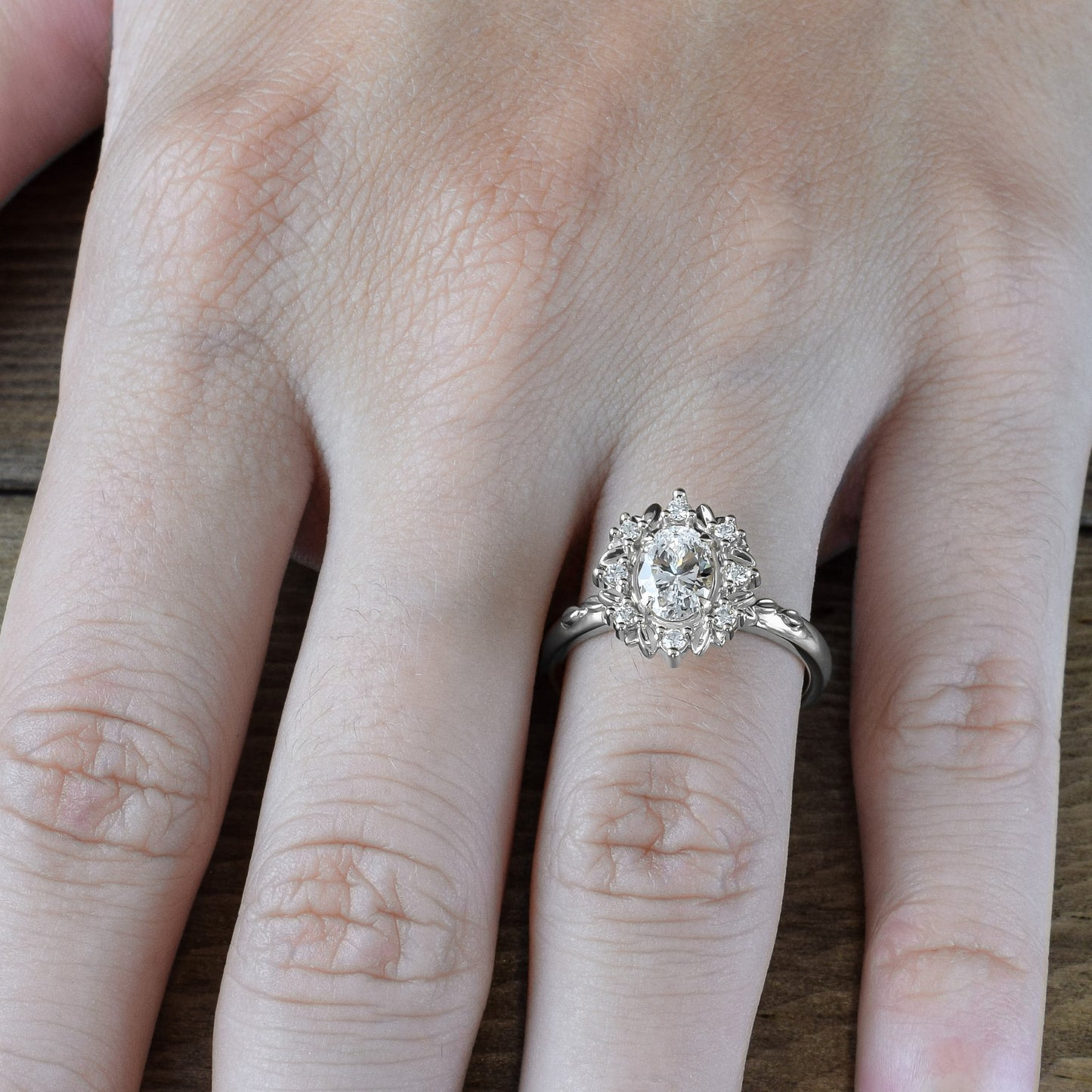 LA COURONNÉE Moissanite