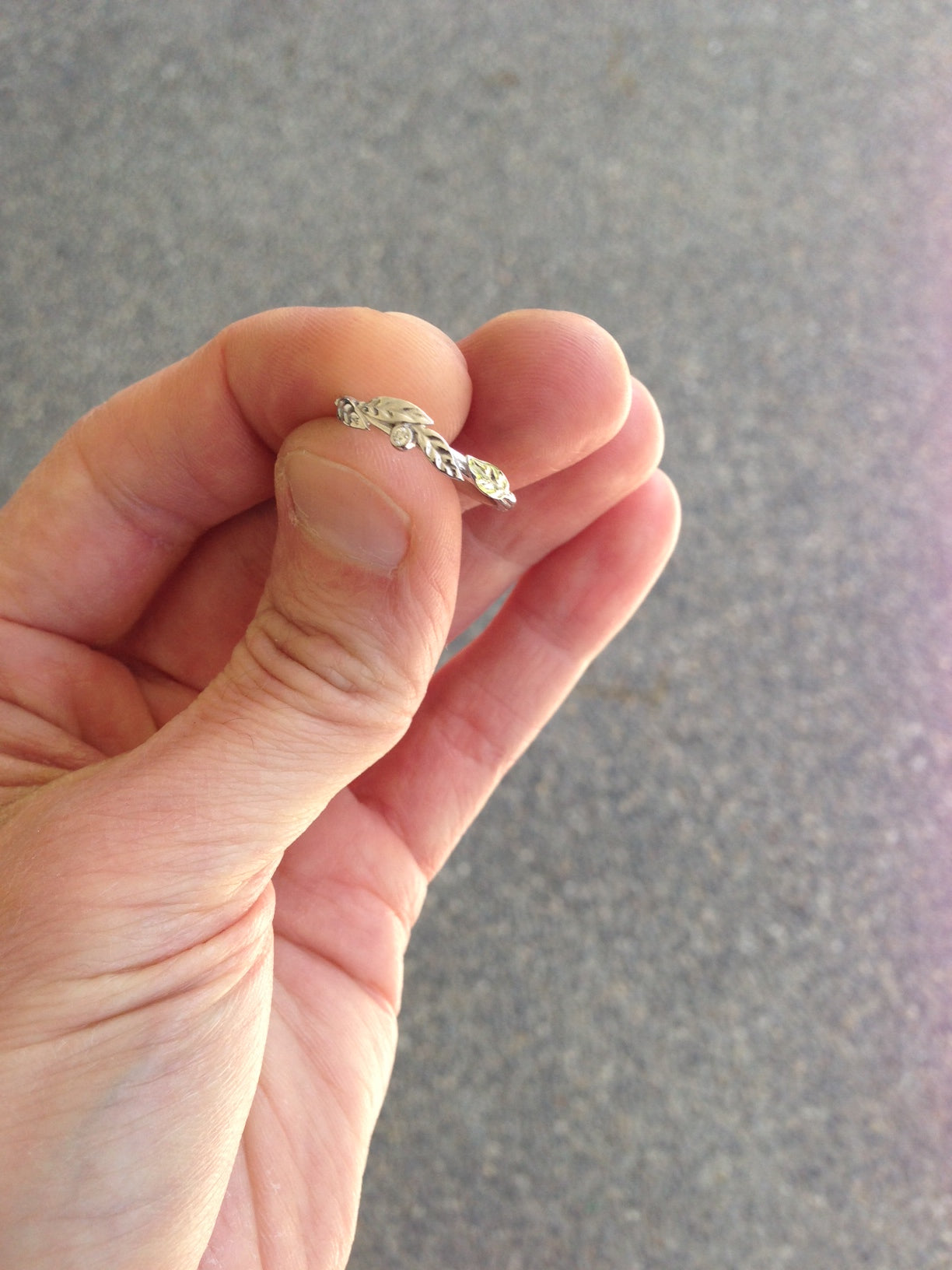 Leaf and Diamond Berry Ring