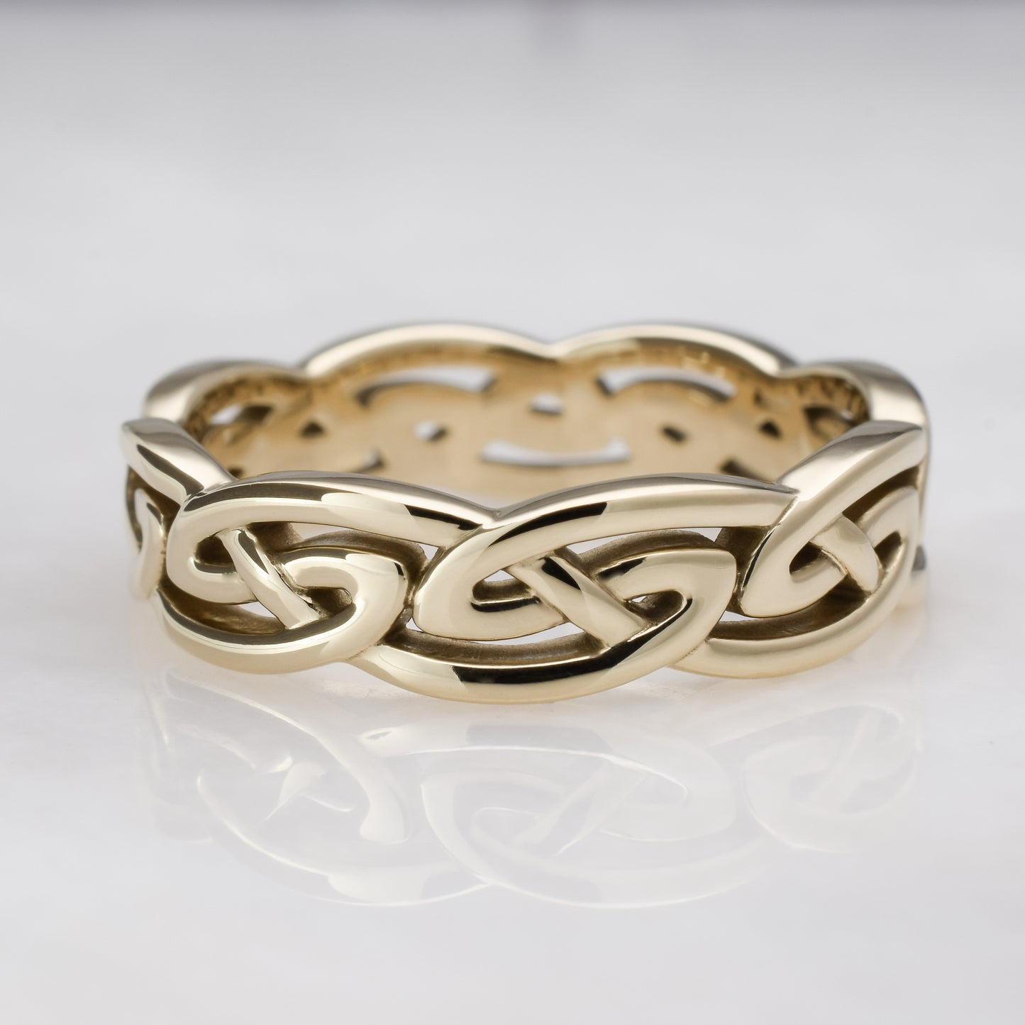Gold Celtic Eternal knot ring