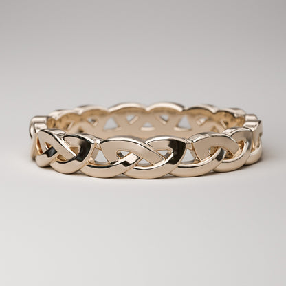 Rose gold Celtic wedding band - overhand knot eternity ring for women