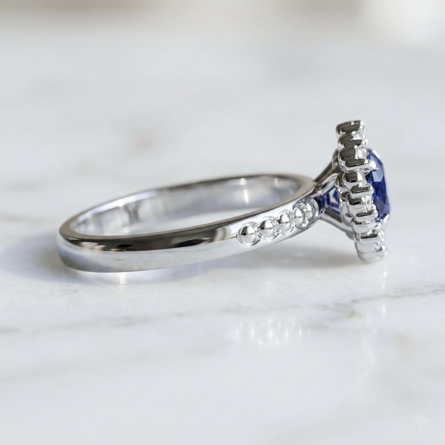 LA PERLÉE Chatham Blue Sapphire