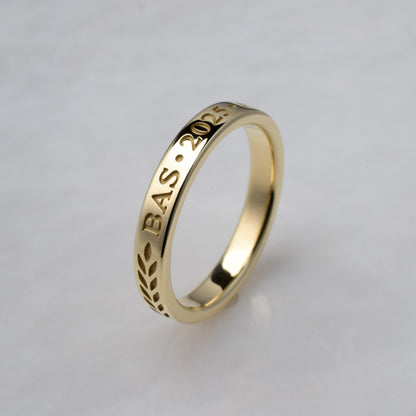 Graduation Ring - Engraved Style, Yellow Gold