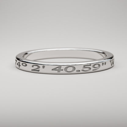 Custom coordinates ring in white gold, 2mm wide