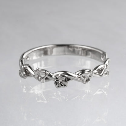 ivy vines ring in white gold