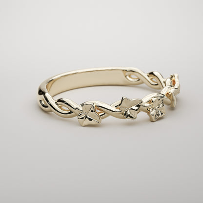 woven ivy ring in yellow gold