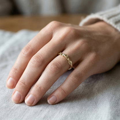 Leaves and Bud Ring