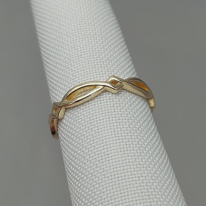 Simple Celtic Weave Band