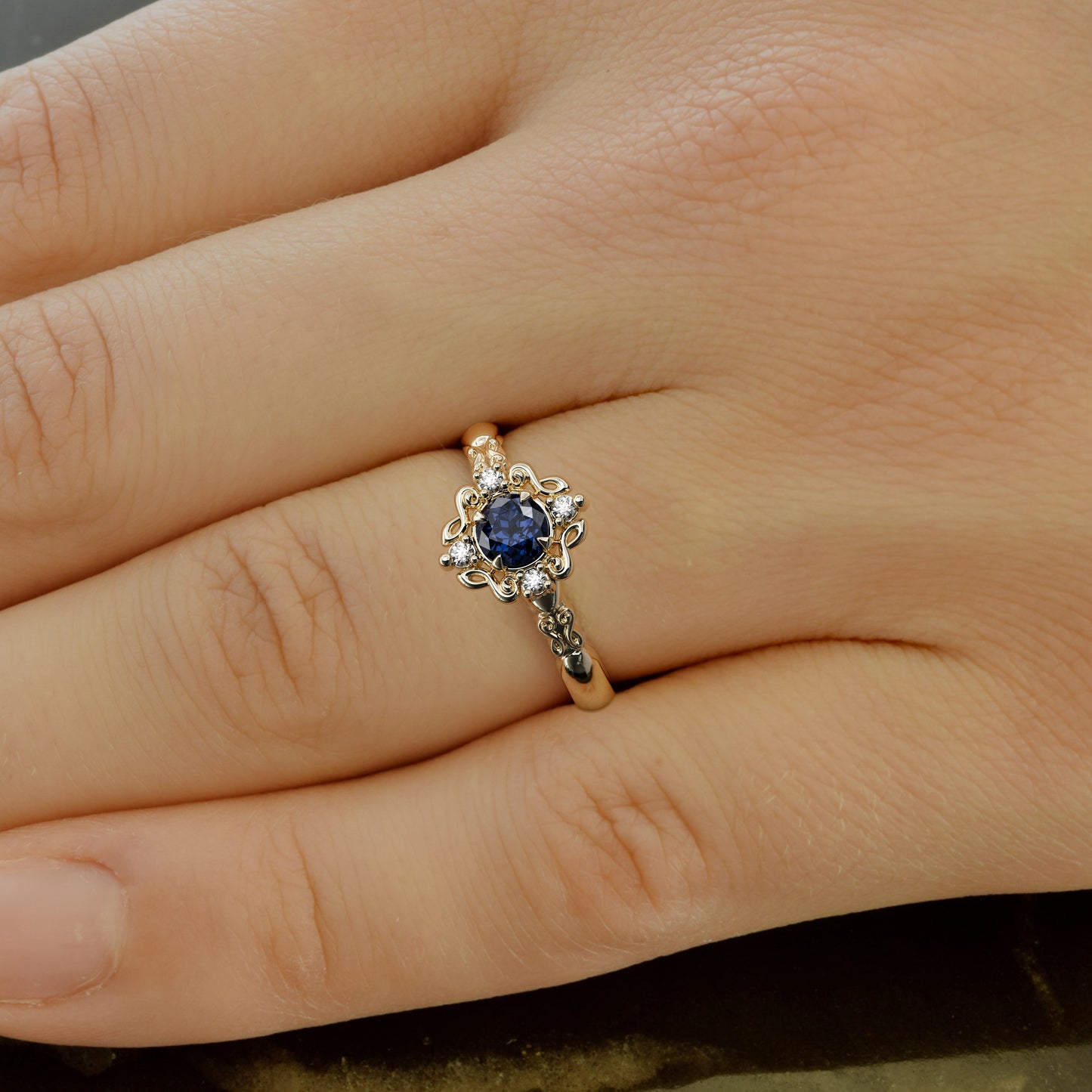 LA TAILLÉE Chatham Blue Sapphire