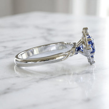 ENTRELACÉE Chatham Blue Sapphire